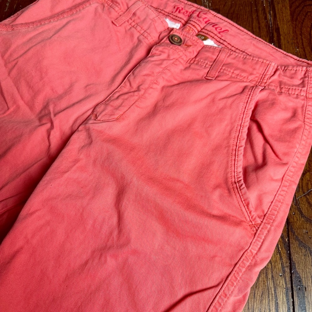 Red Camel Coral Shorts‎
